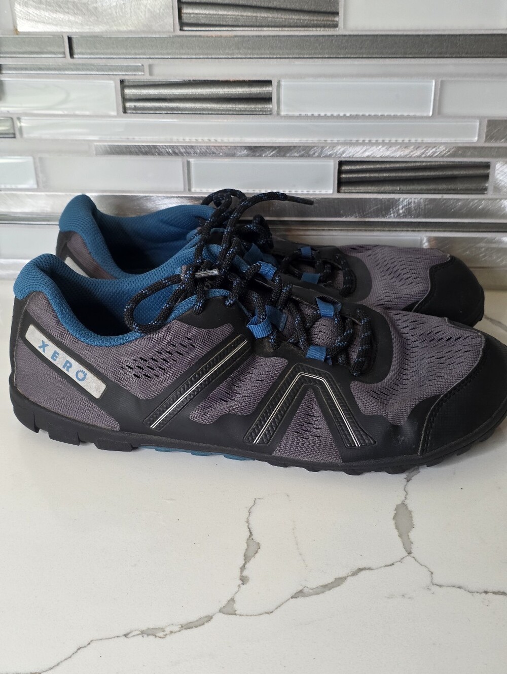 Xero Shoes Barefoot Footshaped Womens Training Shoes Minimalist Size 11